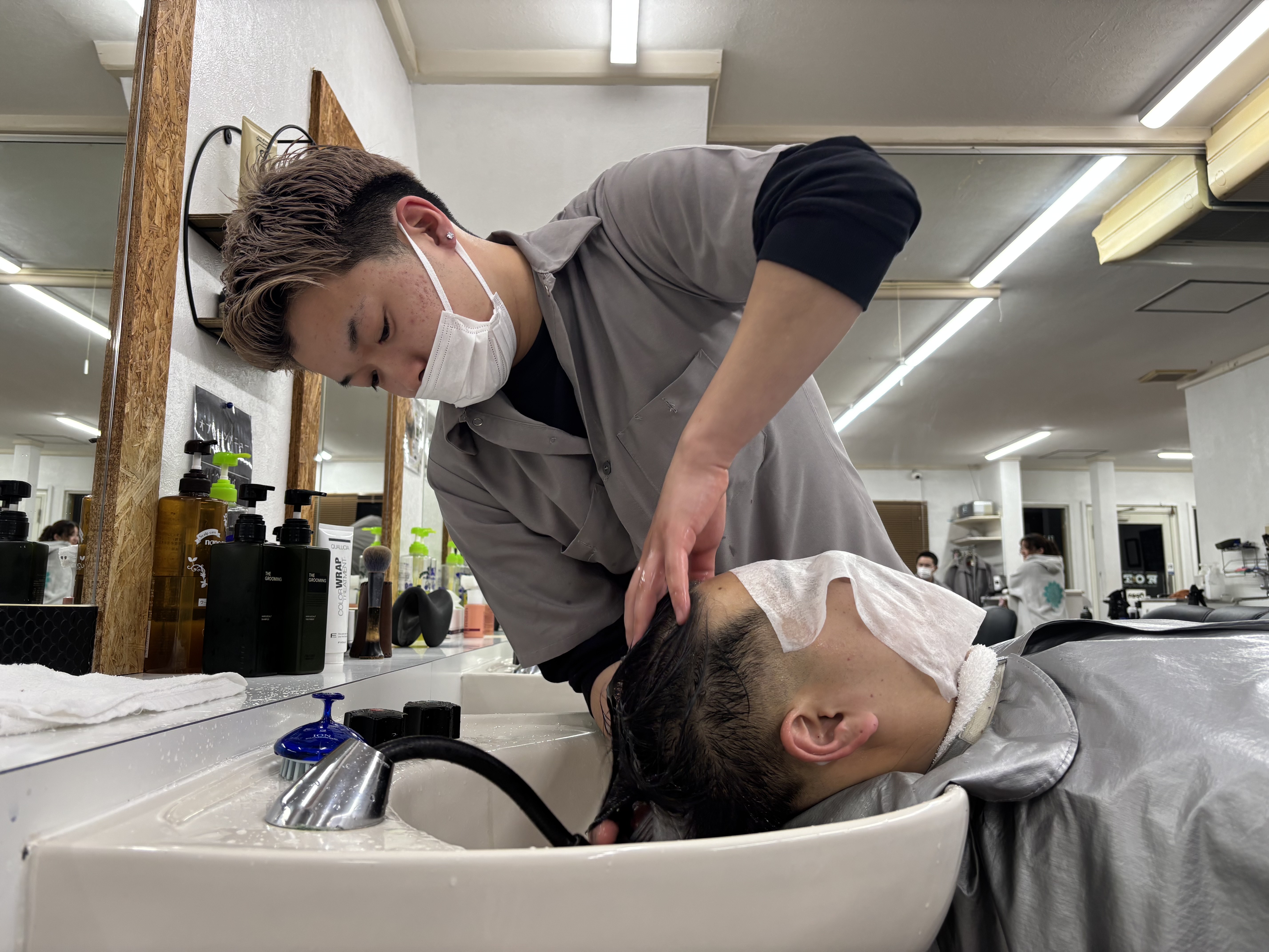 理容室アシスタントとは？