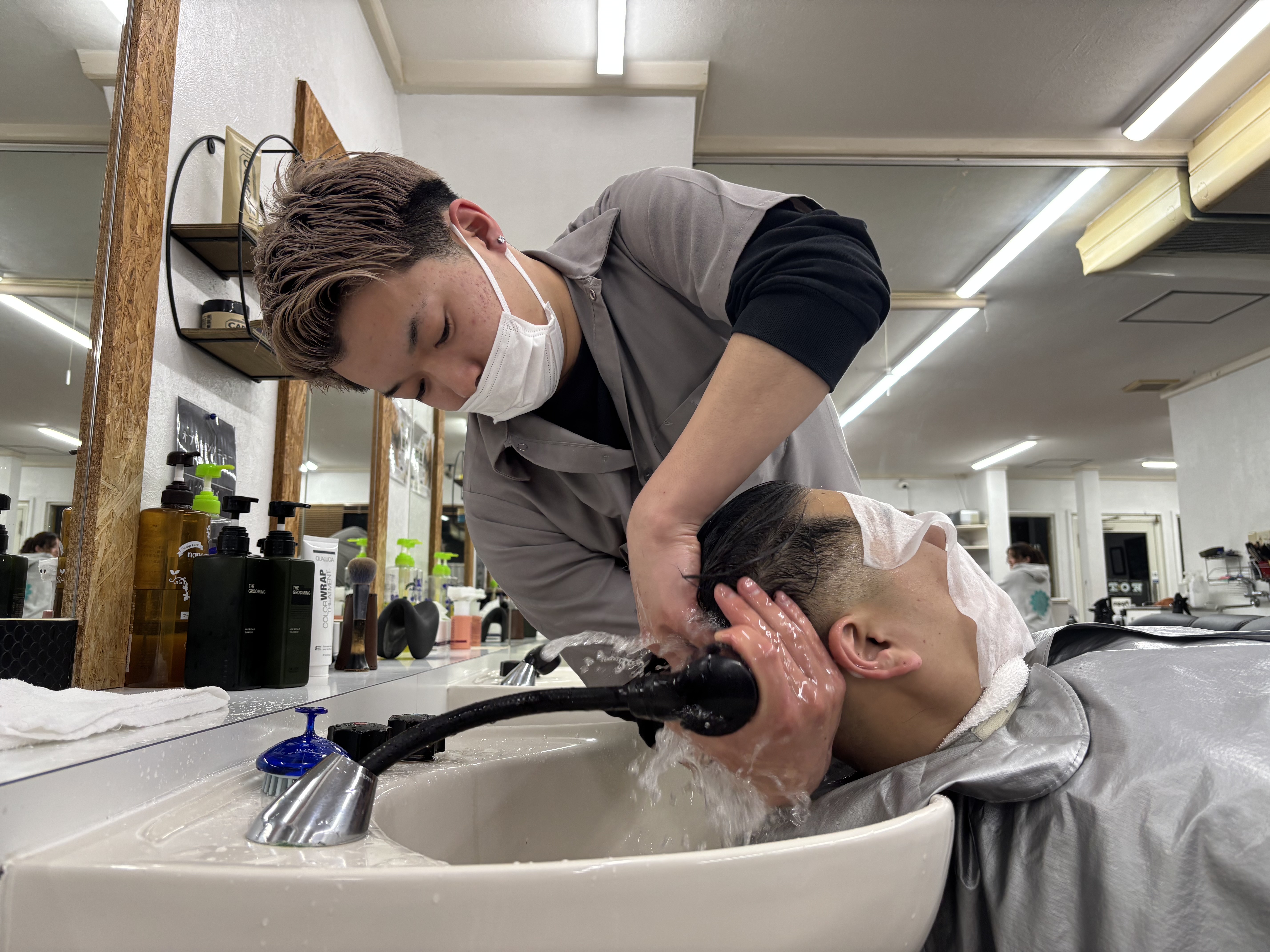 あなたの未来を切り開く｜理容室アシスタント募集中！